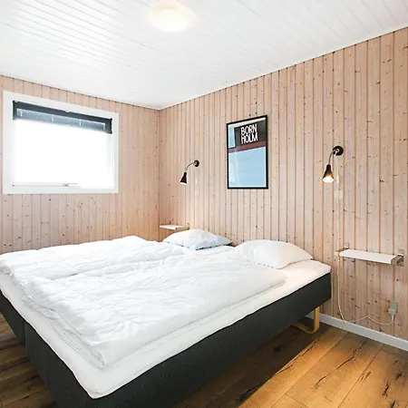 Cozy In Aakirkeby With Wifi * Vester Somarken