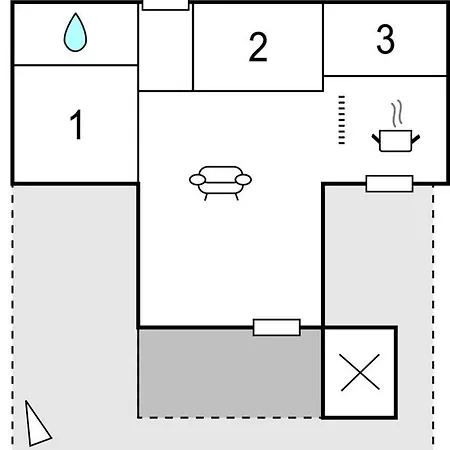 Three-bedroom In Aakirkeby *